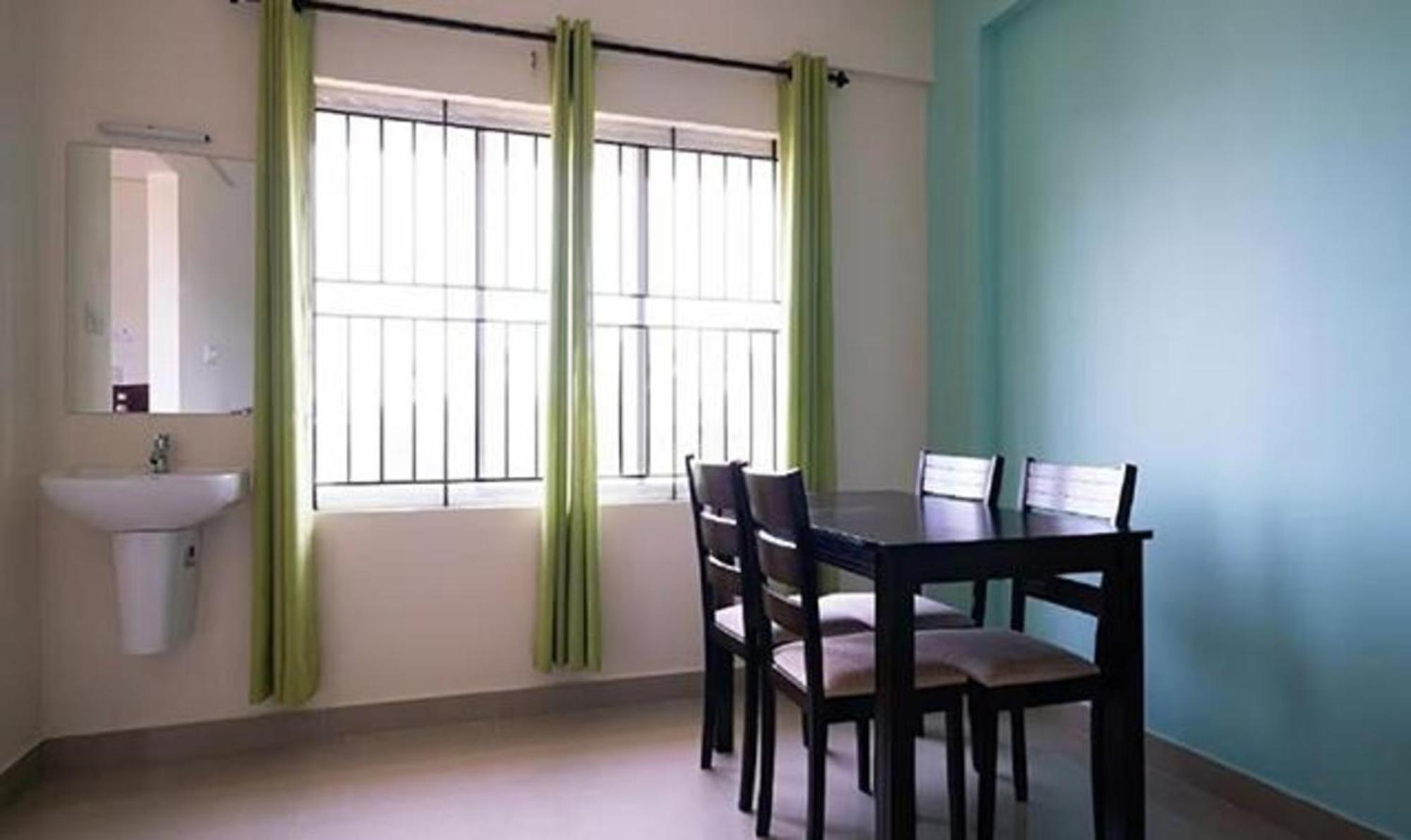 Fabhotel Majestic Heights Kochi ภายนอก รูปภาพ